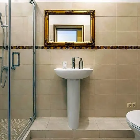 Aparthotel Nika 3*